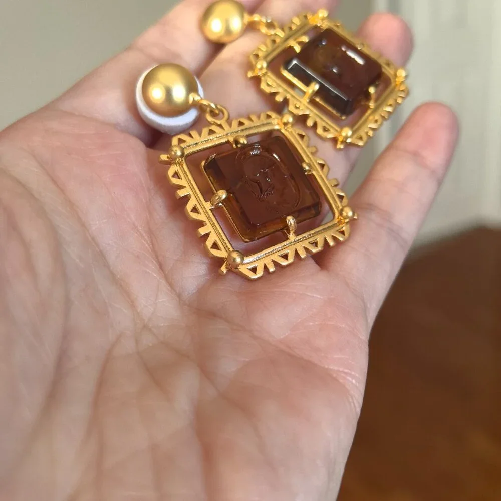 earrings - Picture 3 of 7